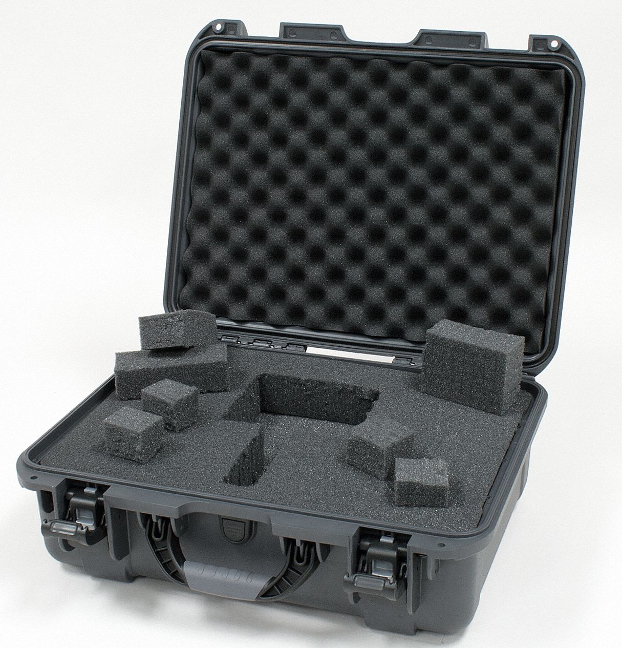 Prtctr Case w/Foam, 0.93 cu. ft., Graphite
