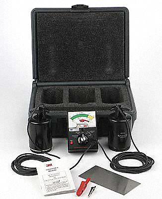 Battery Operated Megohmmeter, 10/100VDC