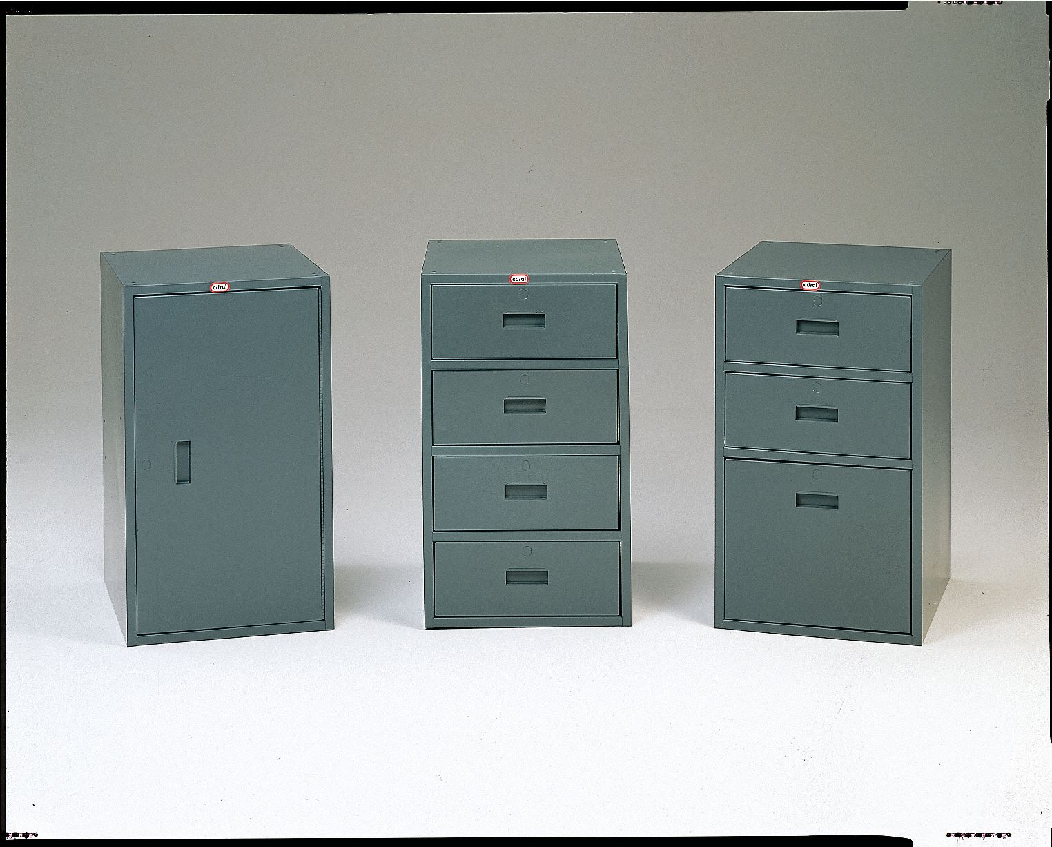 Drawer Pedestal, 15 W x 19 D x 27 H, Gray
