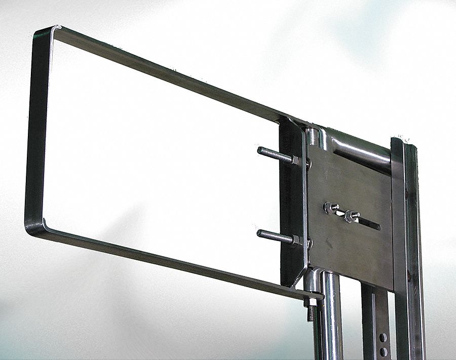Adjustable Safety Gate, SS, 31-33 1/2 In