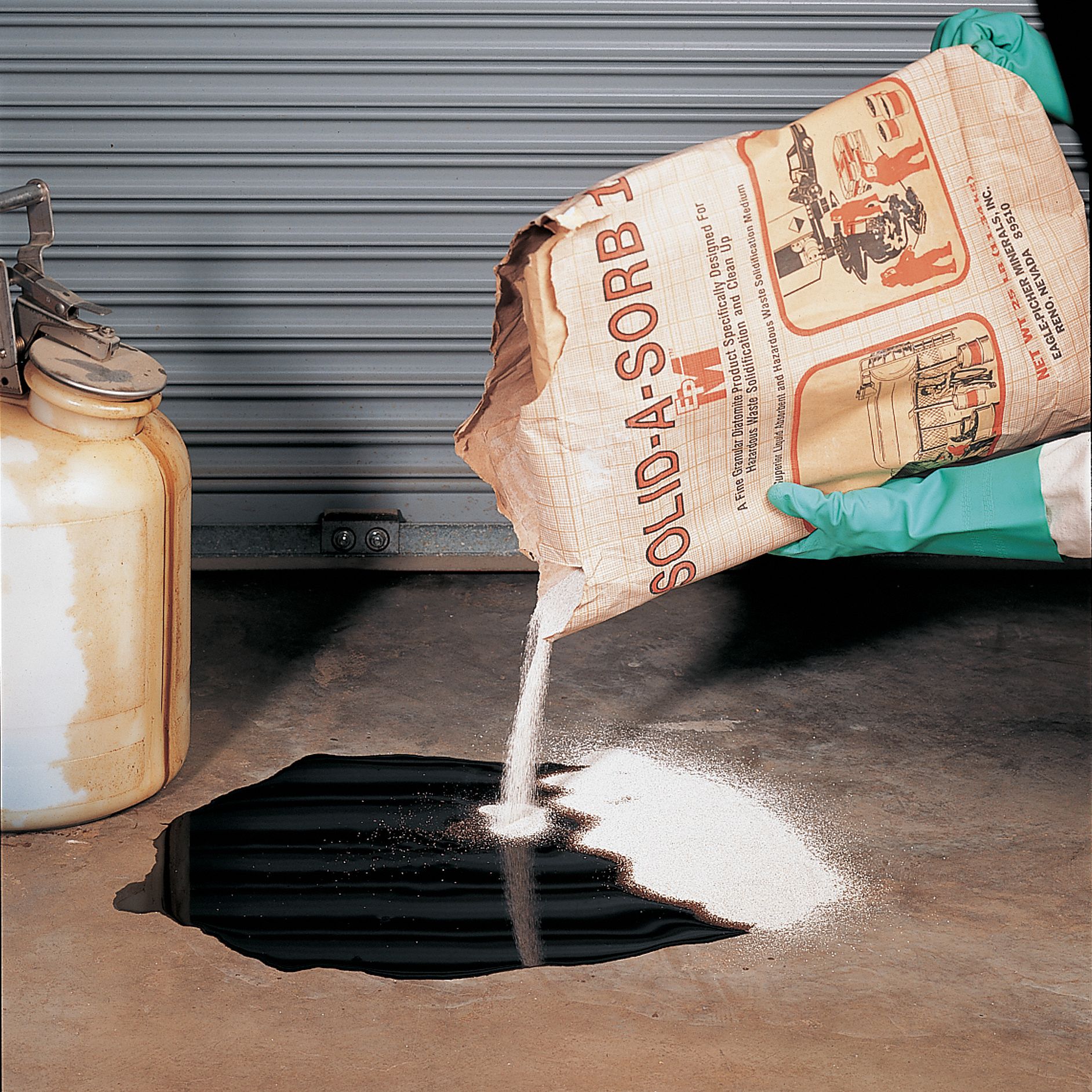 Universal Absorbent, 25 lb., Bag