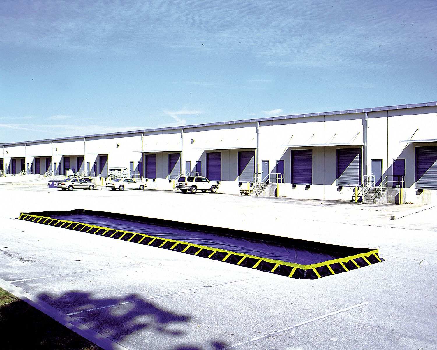 Collapsible Wall Containment Berm, 748gal