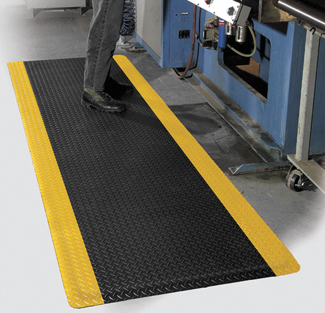 Mat, 2x3, Black/Ylw, Diamond Star, 9/16 in