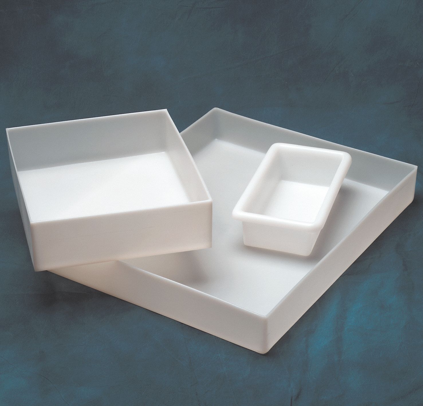Straight Lip Tray, HDPE, 5 gal