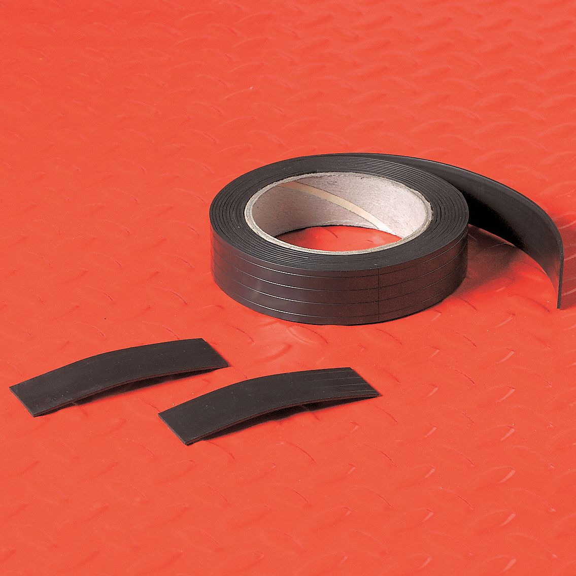 Magnetic Strip, Side Load