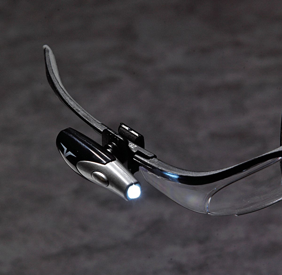 Atchble LED Saf Glss/HrdHat Lt, Unctd, Clr