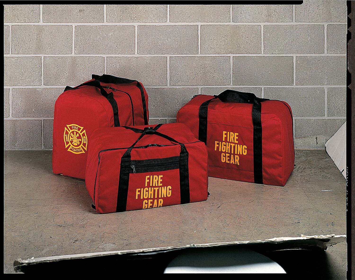 Equip BAG HAZARDOUS MATERIAL NO LOGO RED