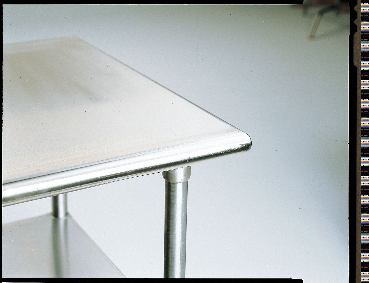 Work Table, 35-1/2x48x30 In, Shelf
